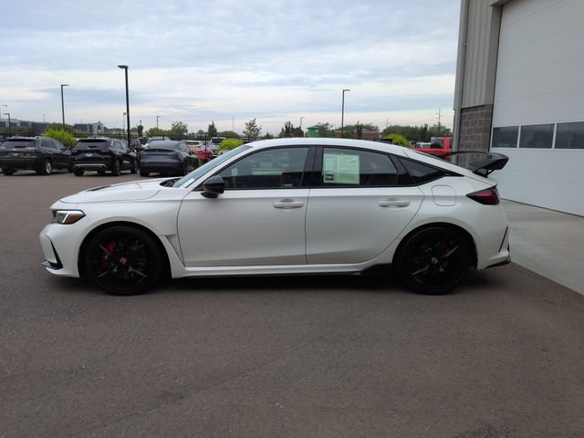 Used 2025 Honda Civic Type R image 6