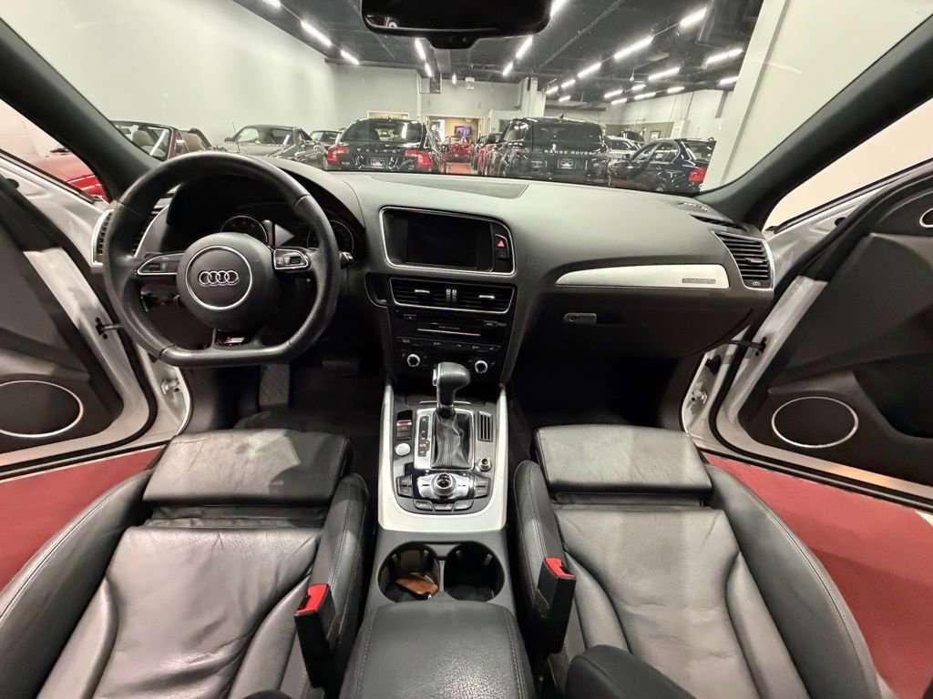 Used 2013 Audi Q5 3.0T Prestige AWD/4WD image 35