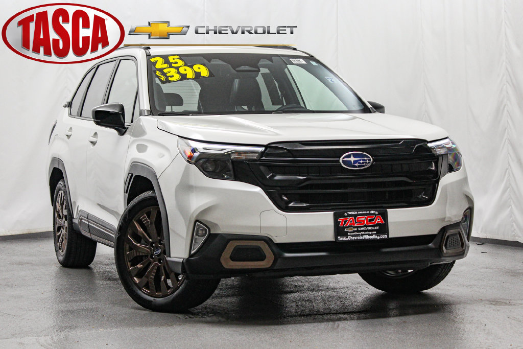 Used 2025 Subaru Forester Sport AWD/4WD image 1