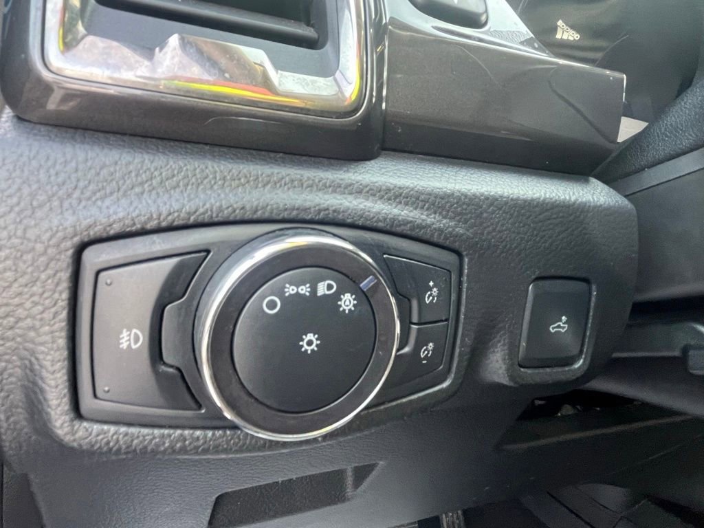 Used 2019 Ford Ranger Lariat w/ Equipment Group 501A Mid image 39