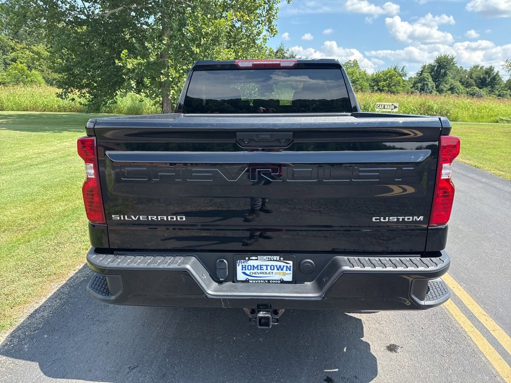 Used 2022 Chevrolet Silverado 1500 Custom image 6