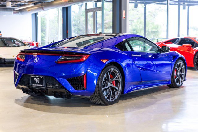 Used 2017 Acura NSX AWD/4WD image 6
