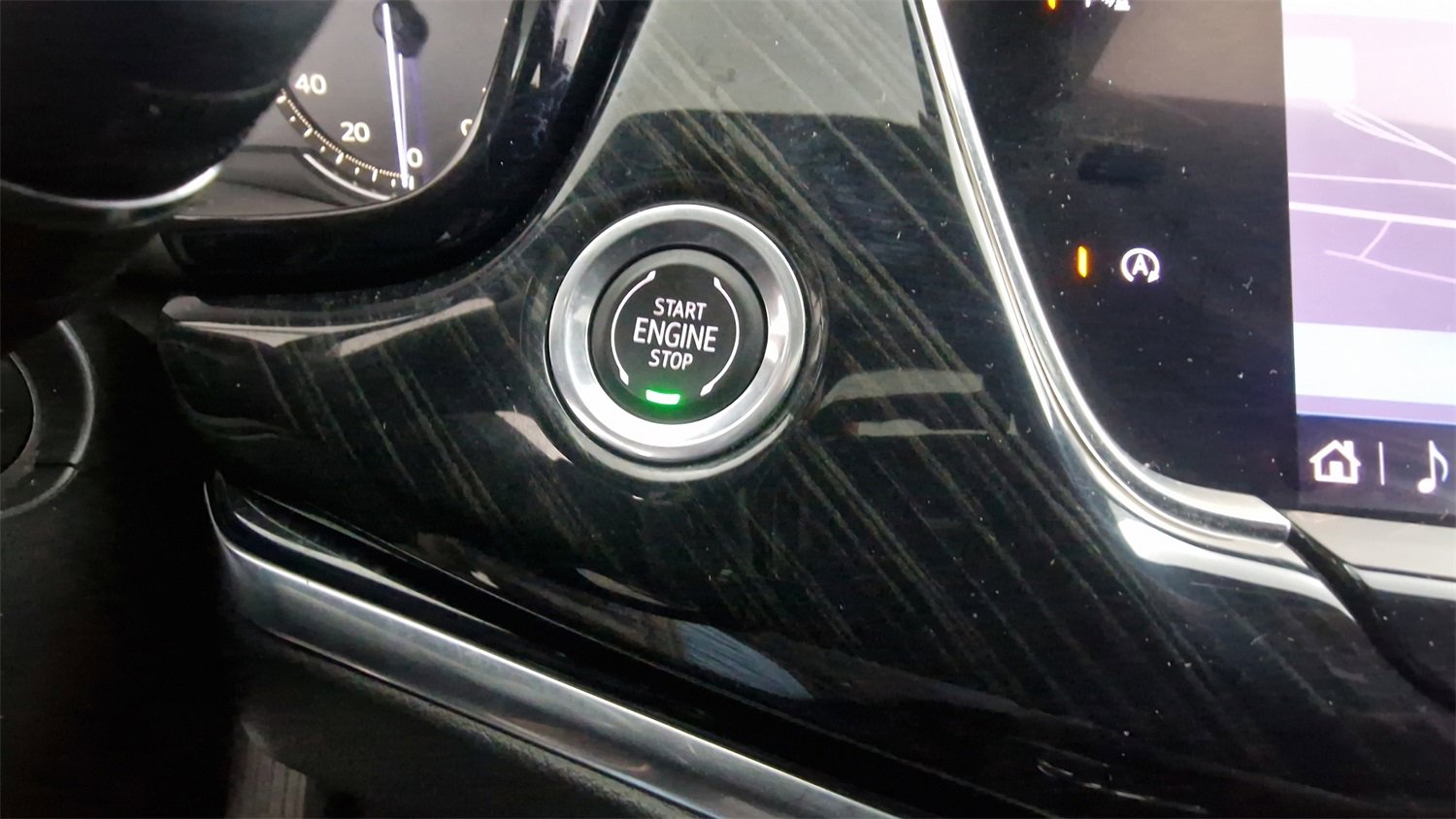 Used 2020 Cadillac XT6 Premium Luxury image 23