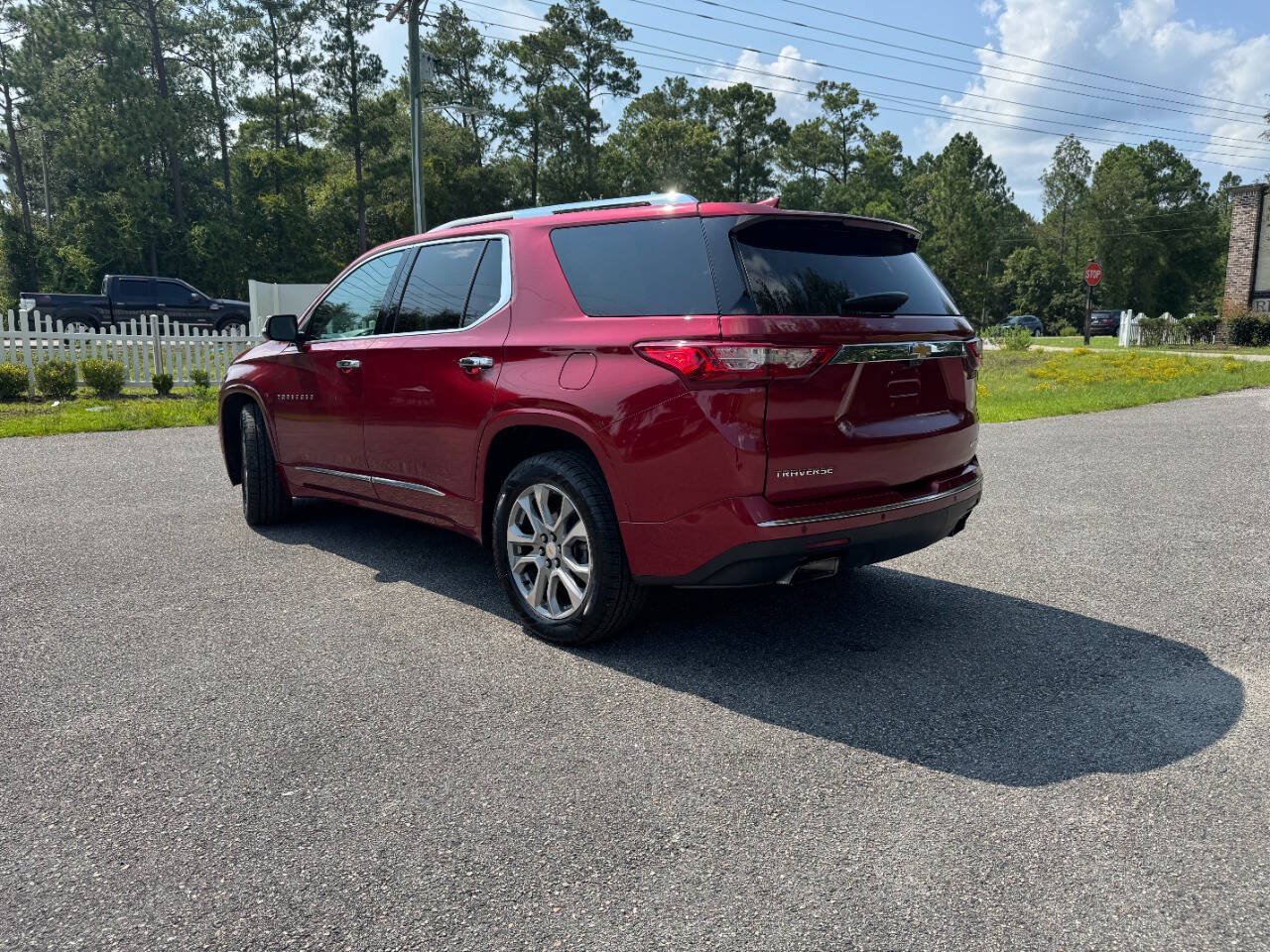 Used 2019 Chevrolet Traverse Premier w/ LPO, Floor Liner Package AWD/4WD image 30