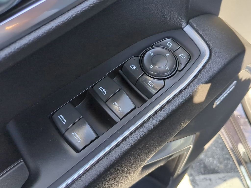 Used 2023 Chevrolet Silverado 1500 LTZ w/ LTZ Convenience Package II AWD/4WD image 26