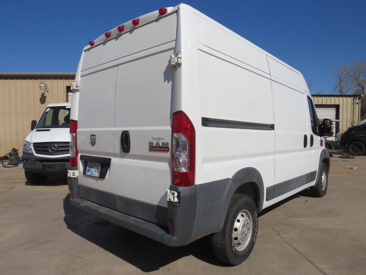 Used 2014 RAM ProMaster 1500 w/ Premium Appearance Group FWD image 4