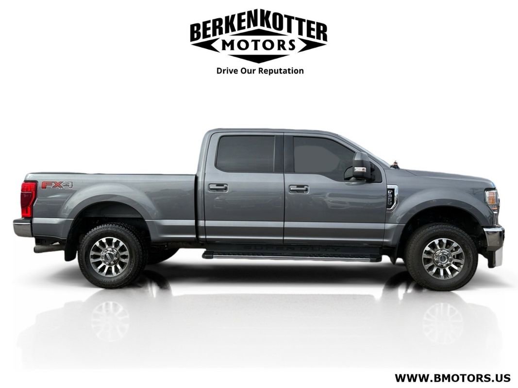 Used 2022 Ford F350 Lariat w/ FX4 Off-Road Package image 2