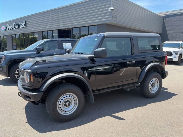 Used 2023 Ford Bronco 2-Door AWD/4WD image 4