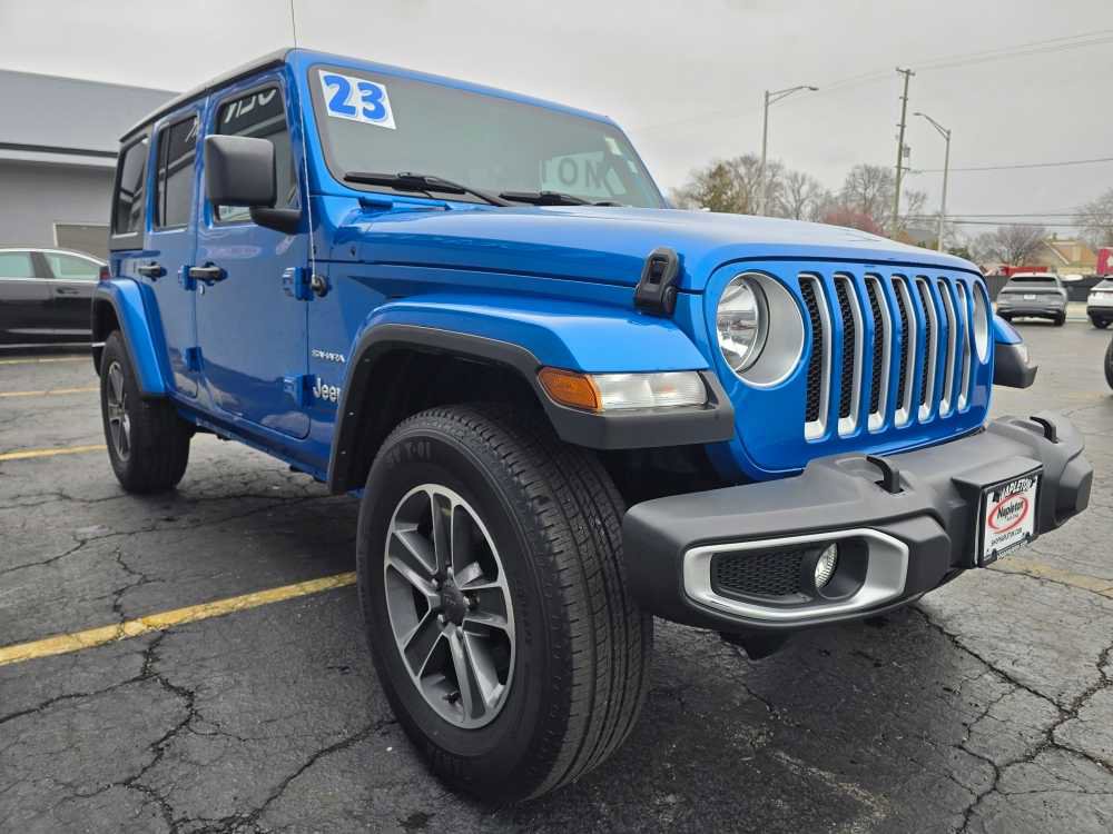 Used 2023 Jeep Wrangler Unlimited Sahara AWD/4WD image 9