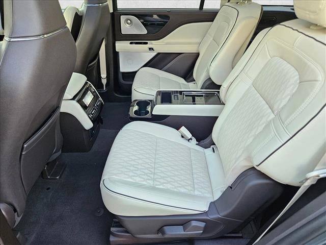 Used 2021 Lincoln Aviator Black Label Grand Touring w/ Class IV Trailer Tow Package image 19