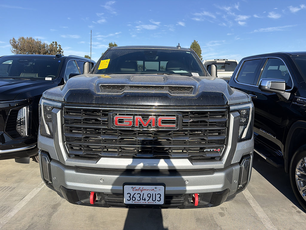Used 2024 GMC Sierra 2500 AT4 w/ AT4 Premium Plus Package AWD/4WD image 1