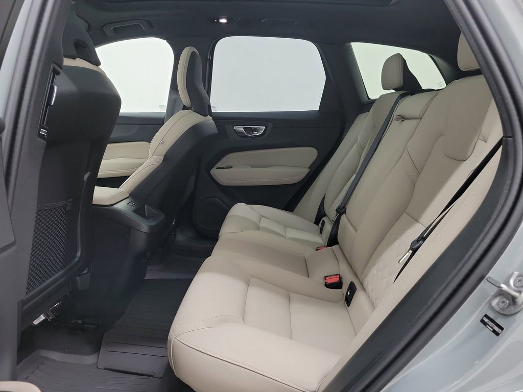 New 2026 Volvo XC60 B5 Plus w/ Protection Package Premier AWD/4WD image 13