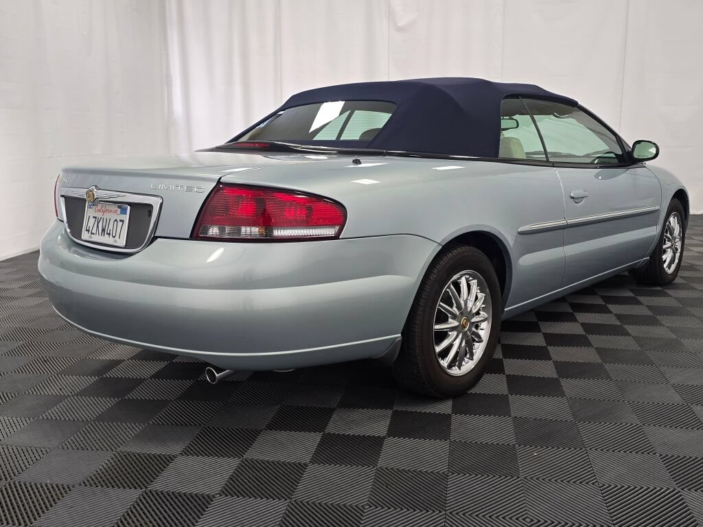 Used 2003 Chrysler Sebring Limited FWD image 5