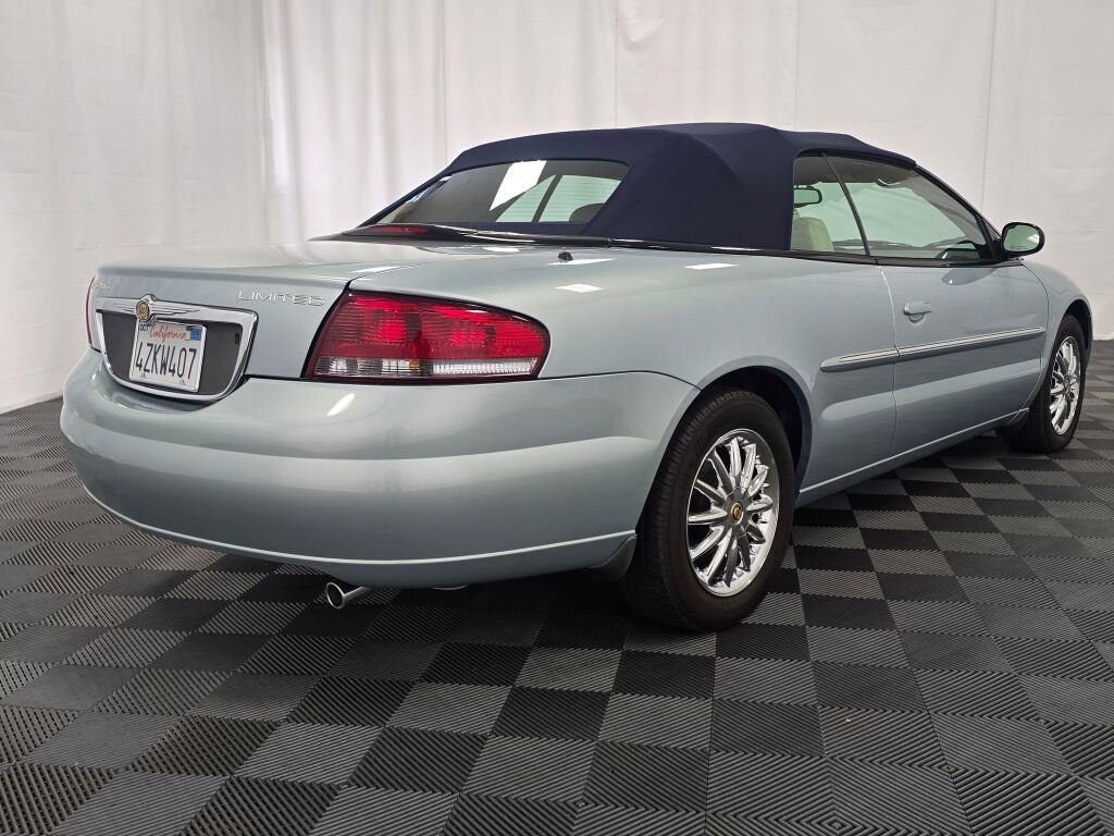 Used 2003 Chrysler Sebring Limited image 5