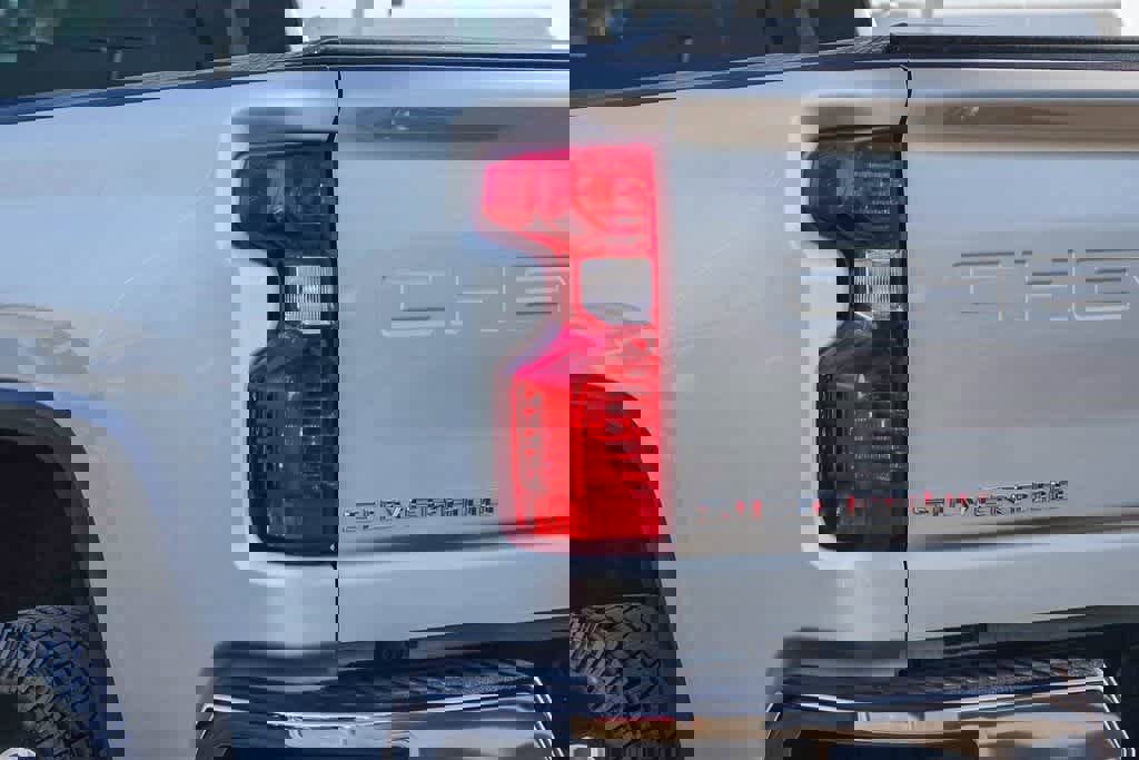 Used 2021 Chevrolet Silverado 2500 LT w/ All Star Edition image 7