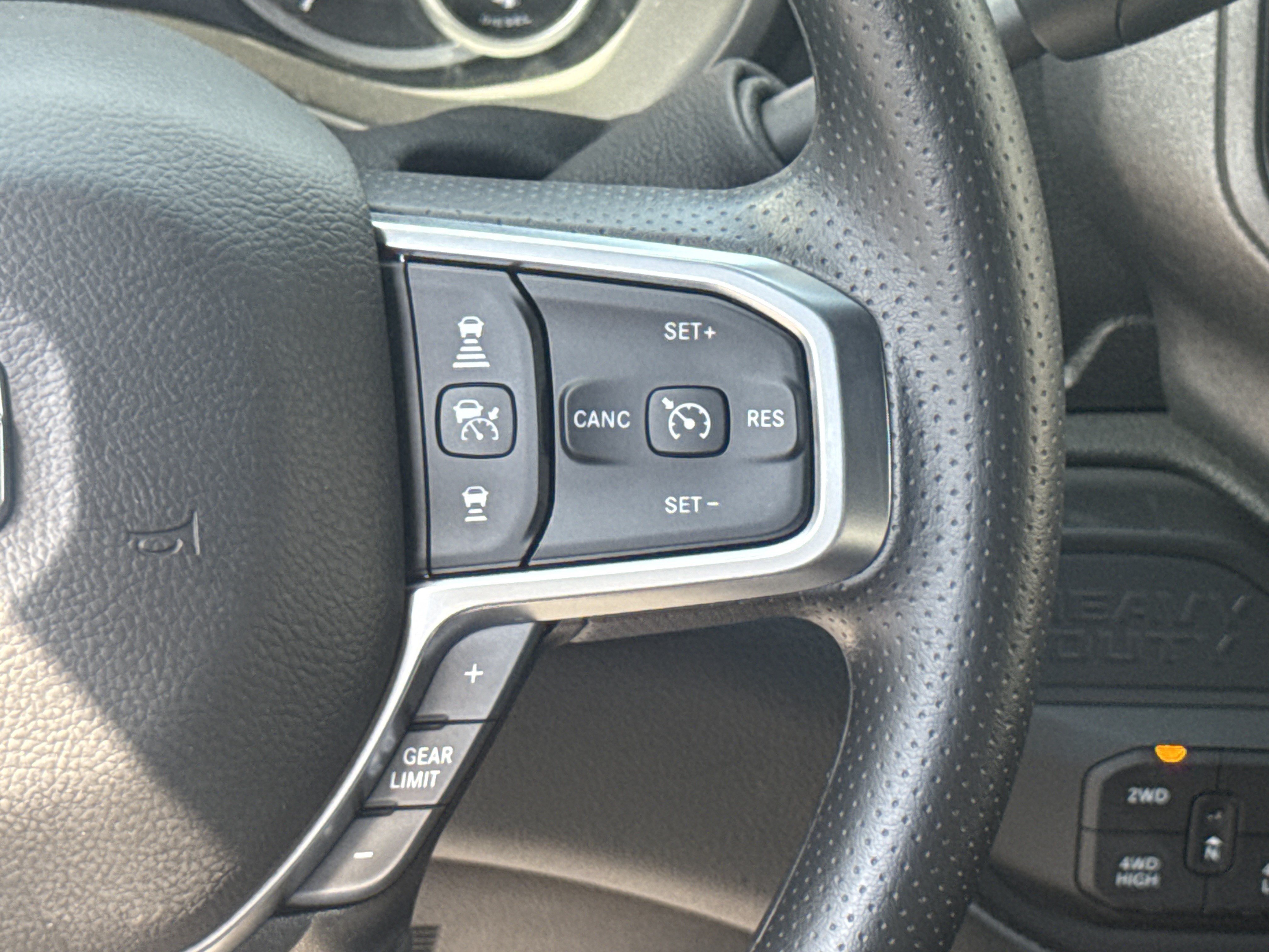 New 2027 RAM 3500 Tradesman AWD/4WD image 18