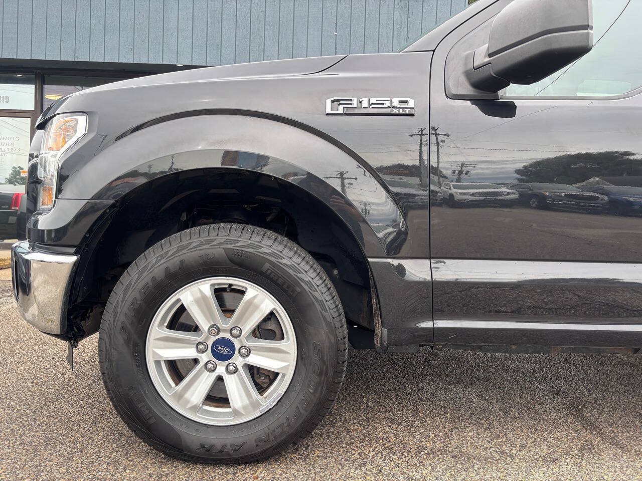 Used 2015 Ford F150 XLT AWD/4WD image 16