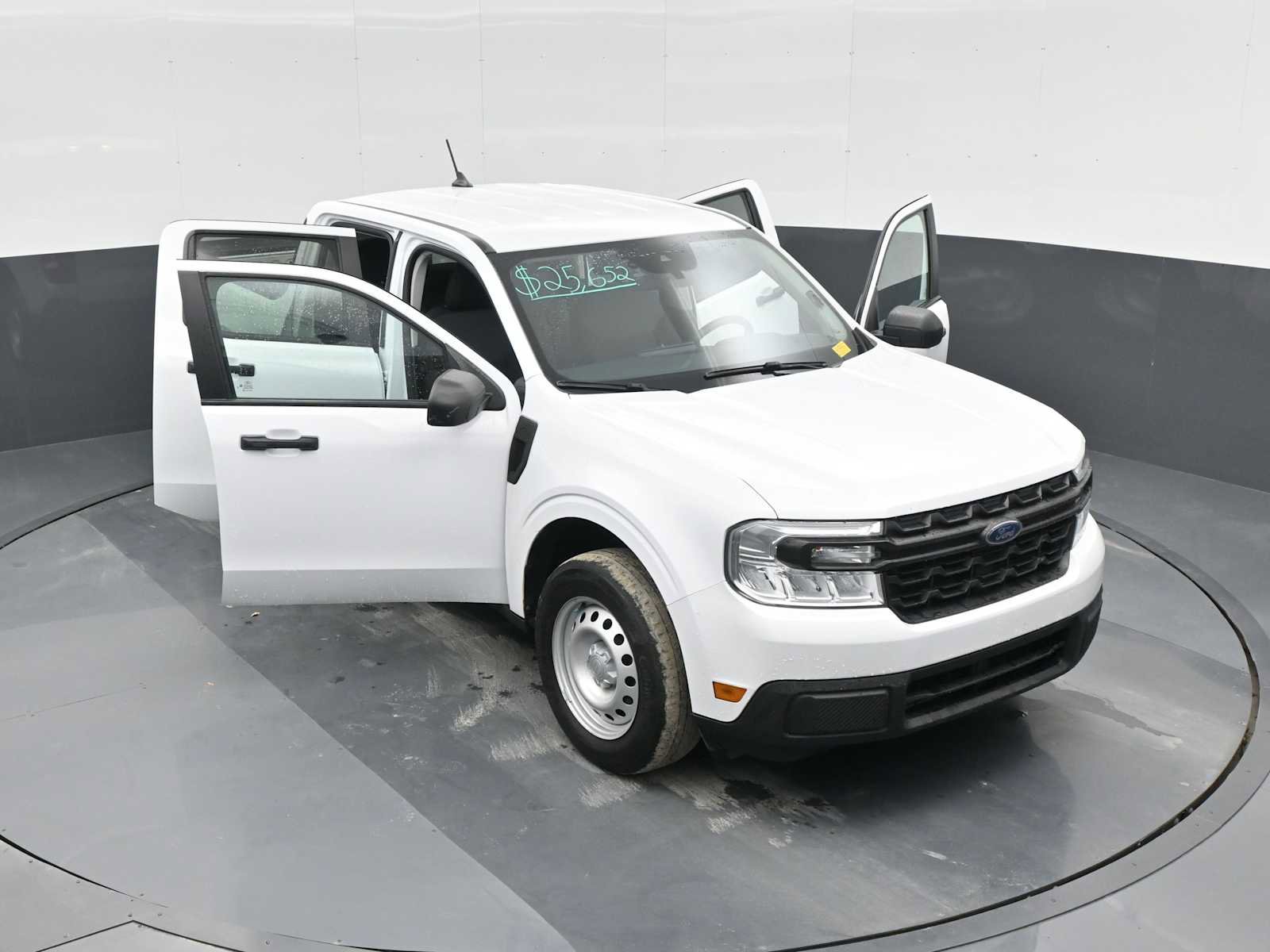 Used 2023 Ford Maverick XL image 36