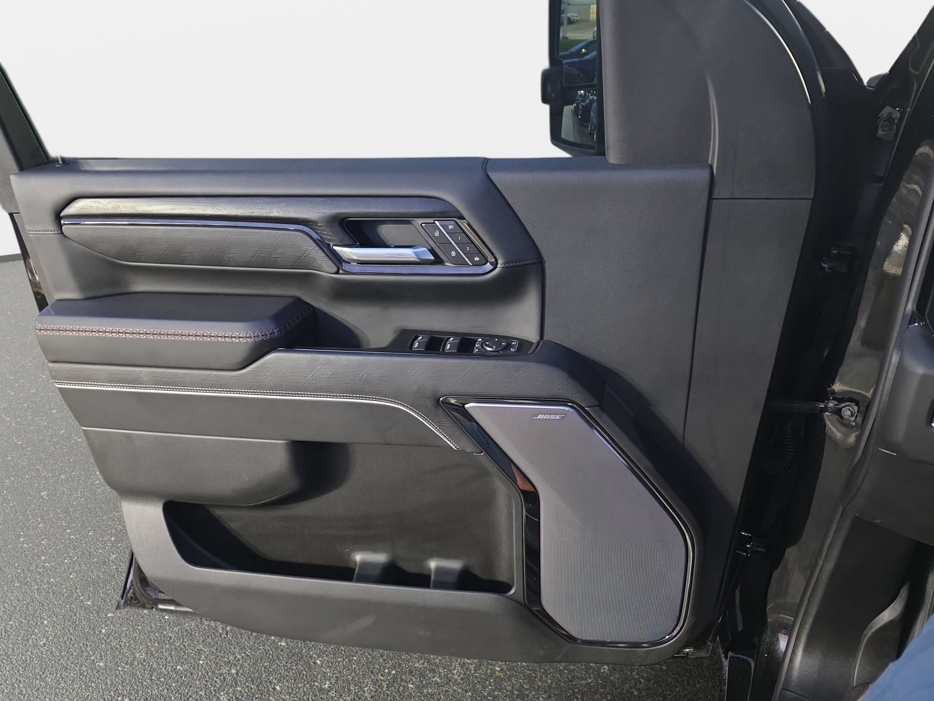 Used 2026 GMC Sierra 2500 AT4X AWD/4WD image 25