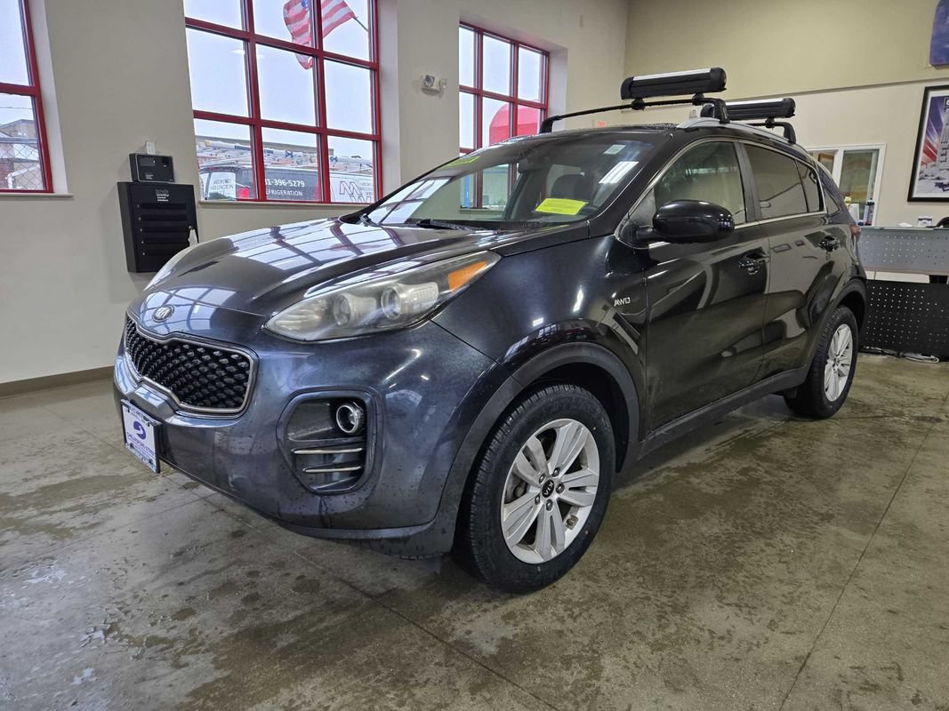 Used 2017 Kia Sportage LX w/ LX Popular Package AWD/4WD image 2