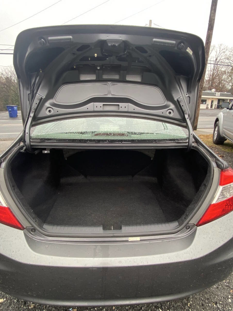 Used 2012 Honda Civic LX image 6