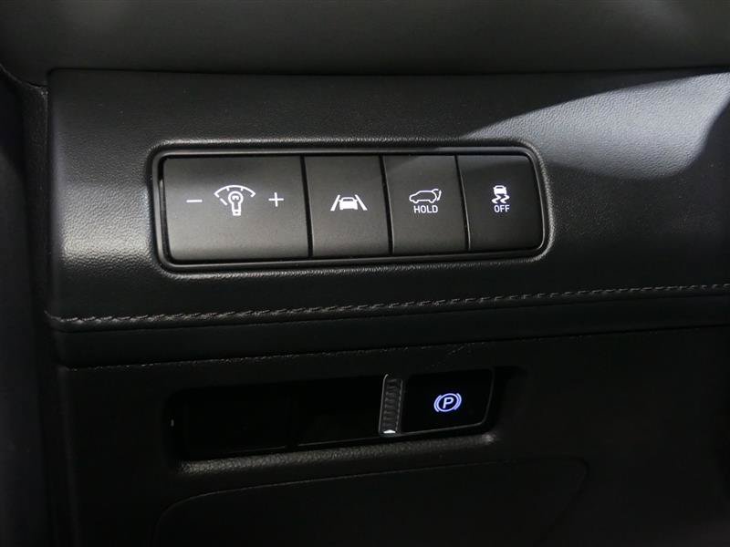 Used 2023 Hyundai Santa Fe SEL w/ Premium Package FWD image 29
