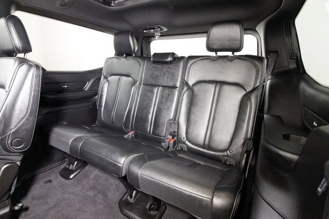 Used 2024 Jeep Wagoneer Series II w/ Convenience Group I AWD/4WD image 25