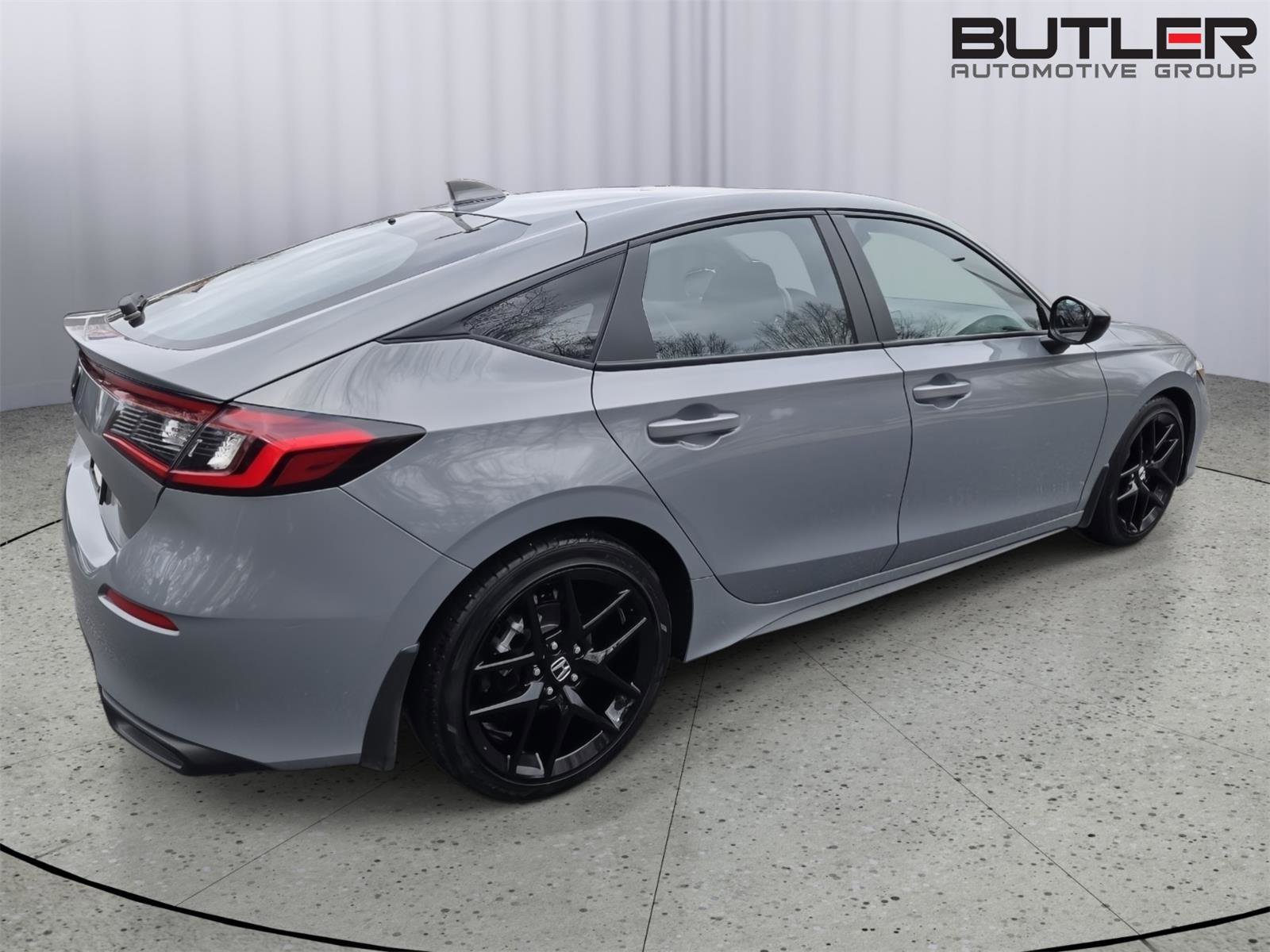 Used 2025 Honda Civic Sport image 6