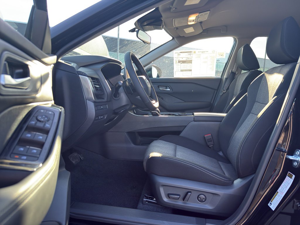 New 2026 Nissan Rogue SV image 11