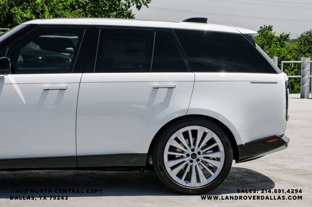 New 2026 Land Rover Range Rover SE AWD/4WD image 11