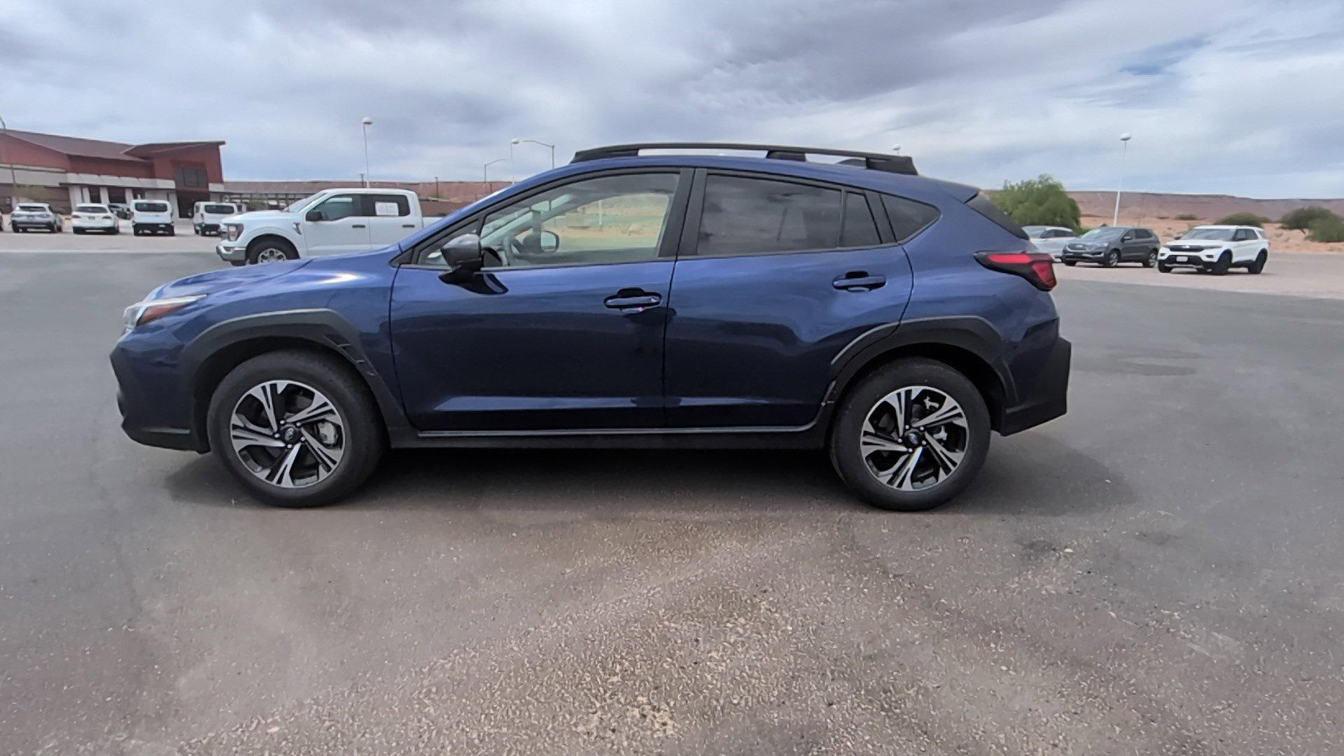 Used 2025 Subaru Crosstrek 2.0i Premium AWD/4WD image 6