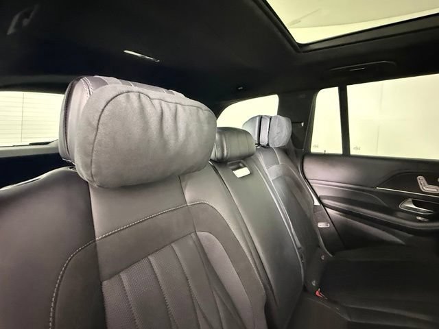 Used 2023 Mercedes-Benz GLS 63 AMG 4MATIC image 27
