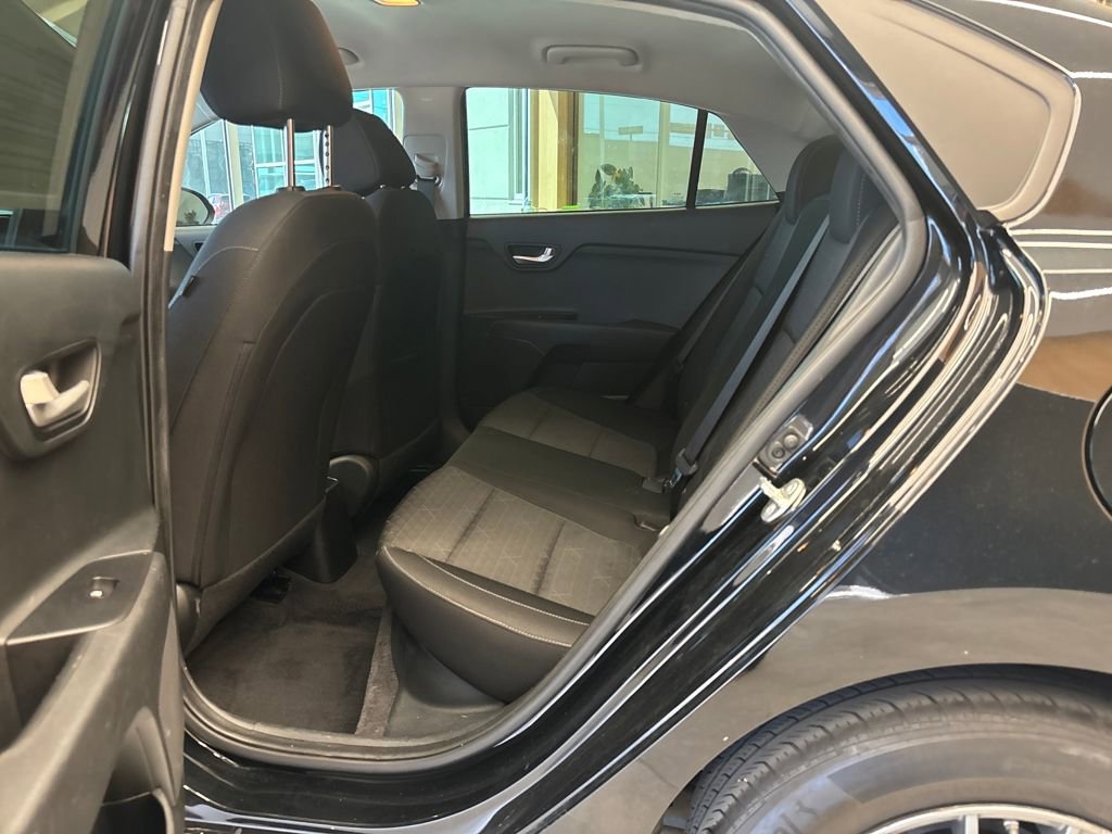 Used 2023 Kia Rio LX image 31