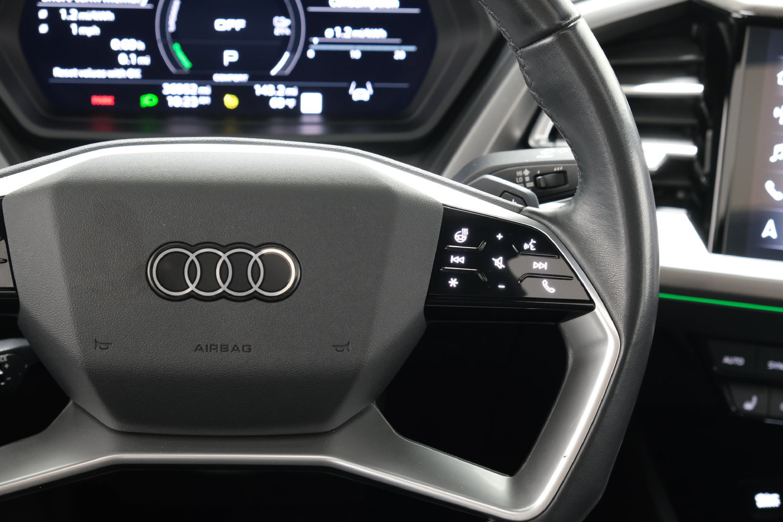 Used 2023 Audi Q4 e-tron Premium Plus w/ Premium Plus AWD/4WD image 15