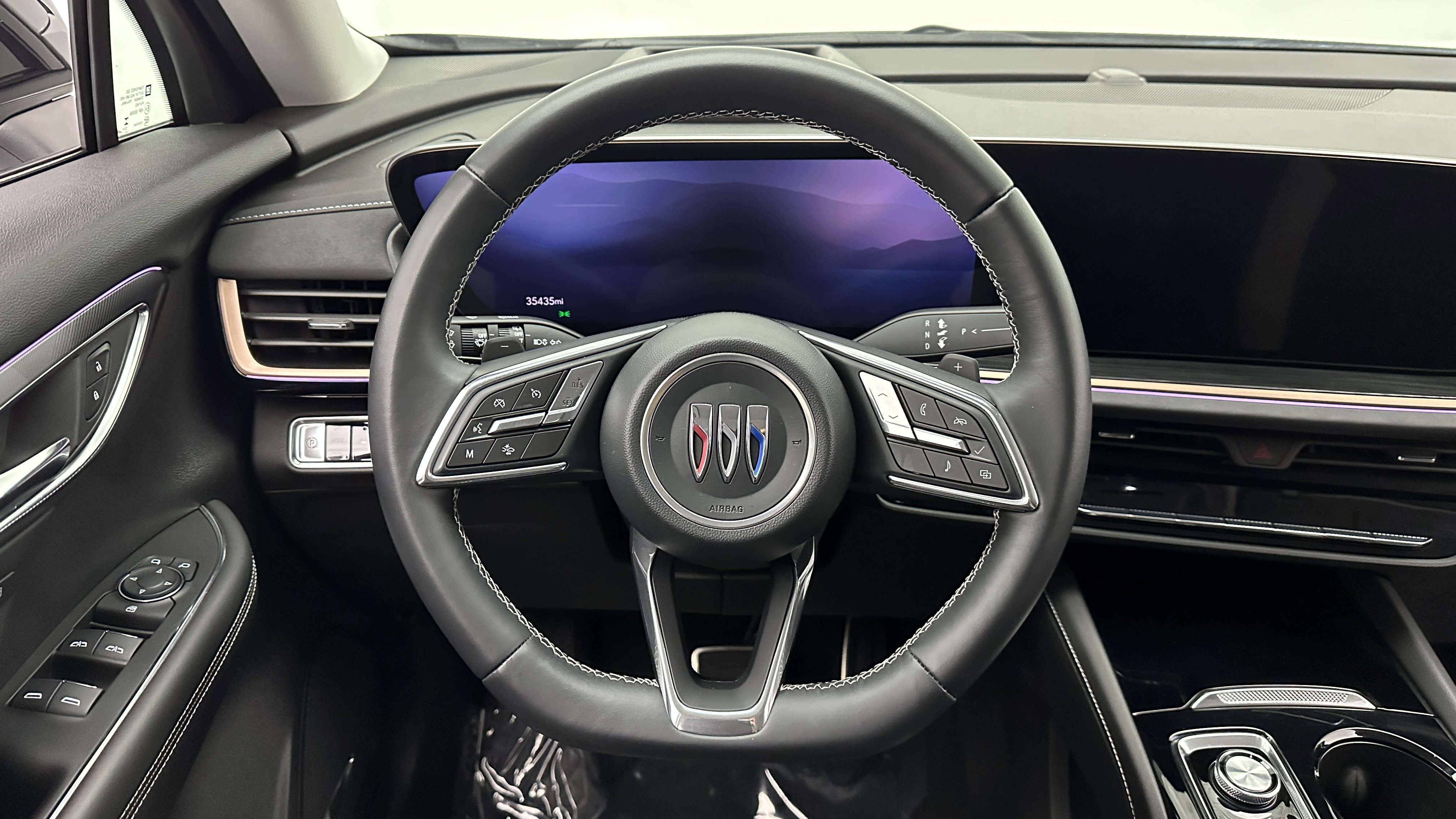 Used 2024 Buick Envision Sport Touring image 25