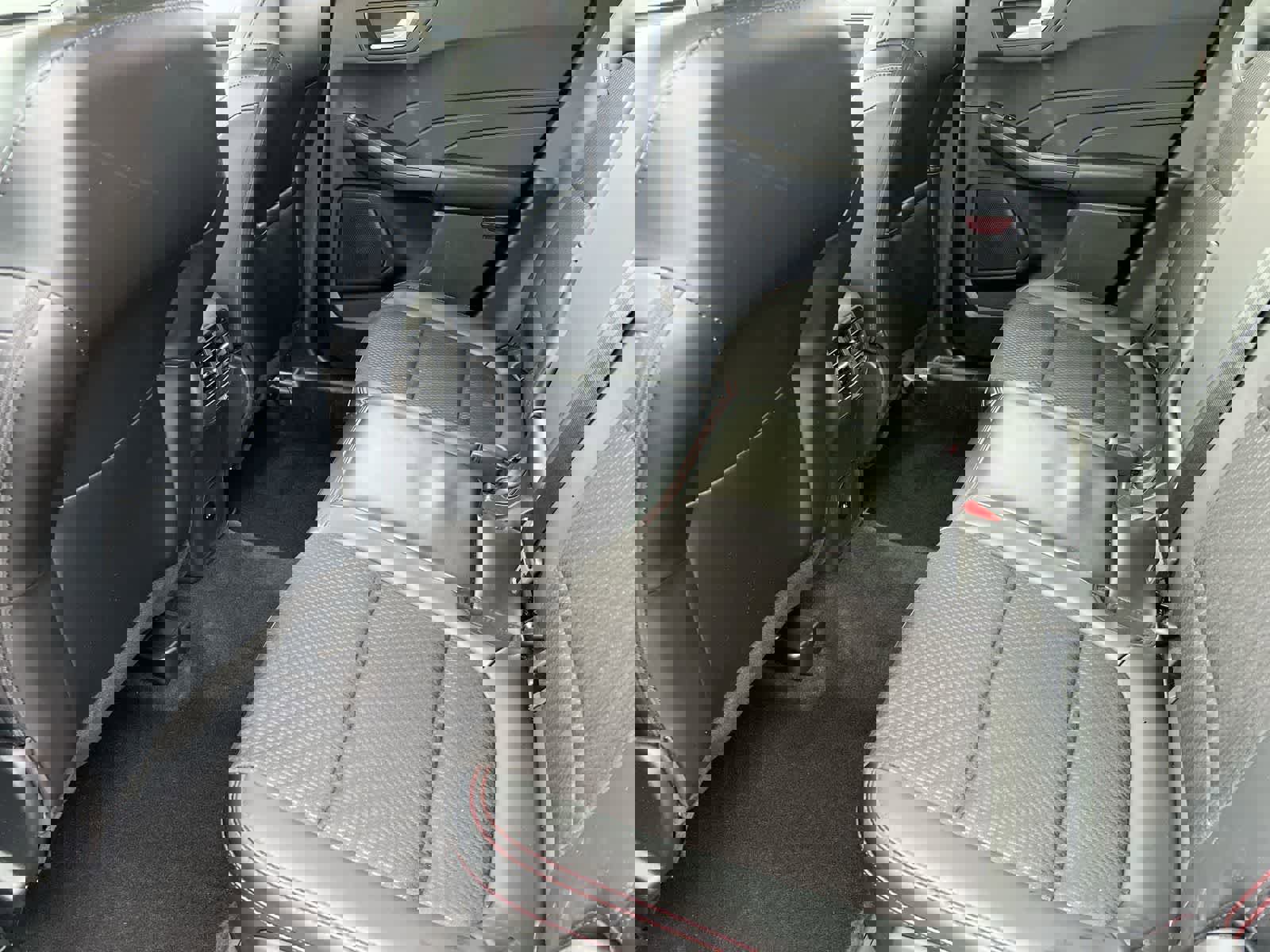 Used 2025 Ford Escape ST-Line w/ Tech Pack #1 image 17