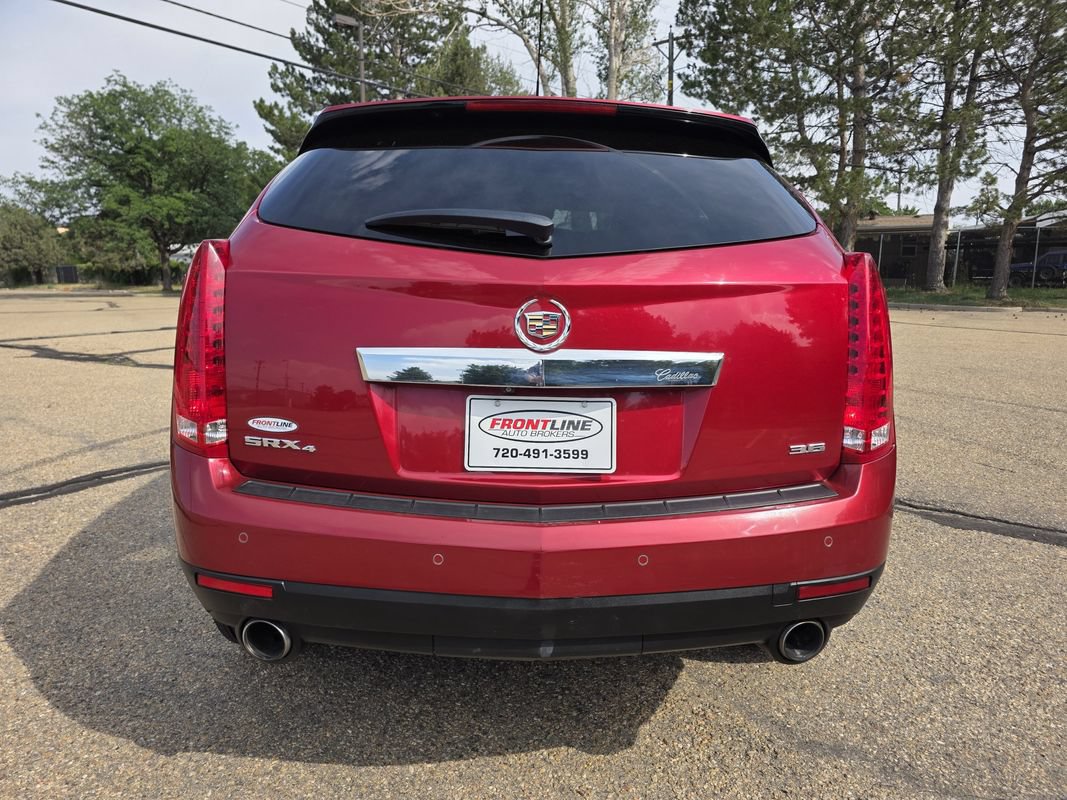 Used 2016 Cadillac SRX Luxury w/ Driver Awareness Package AWD/4WD image 5