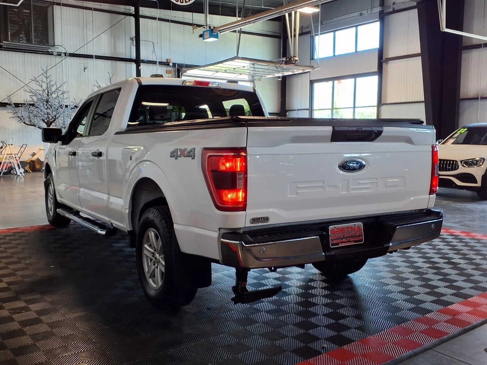Used 2022 Ford F150 XLT w/ Trailer Tow Package AWD/4WD image 4