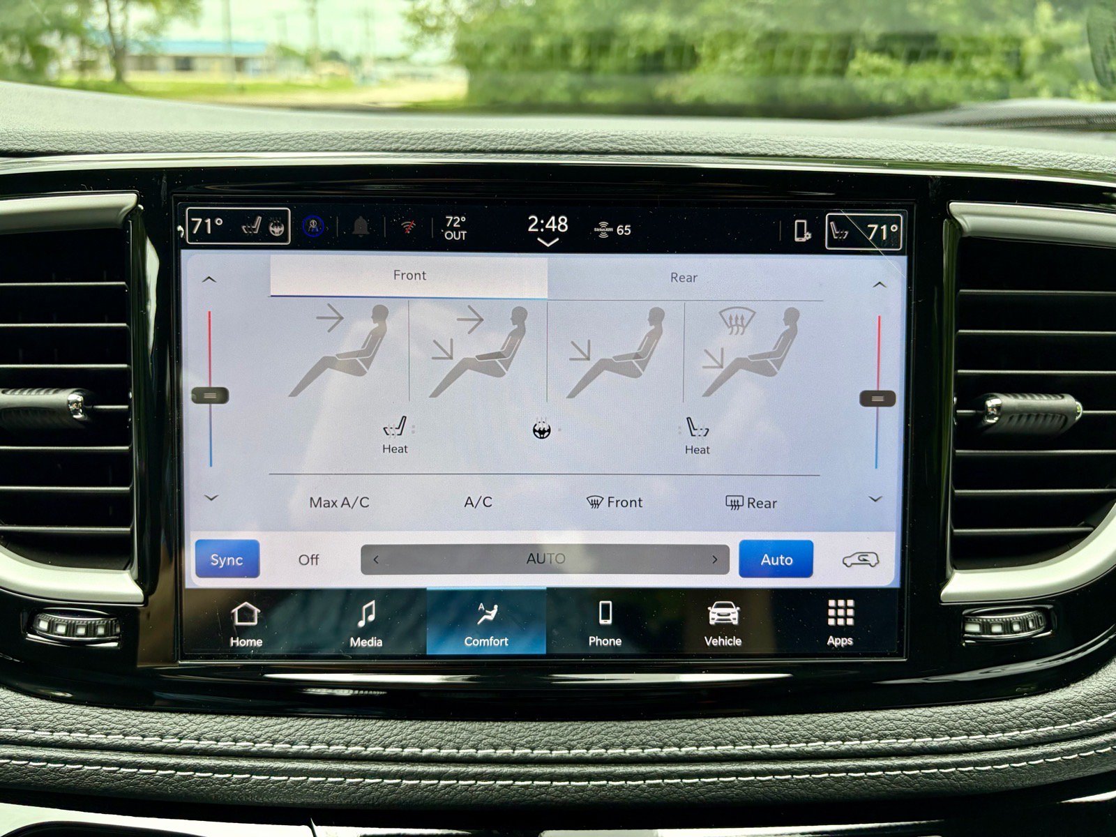 New 2027 Chrysler Pacifica Select FWD image 28