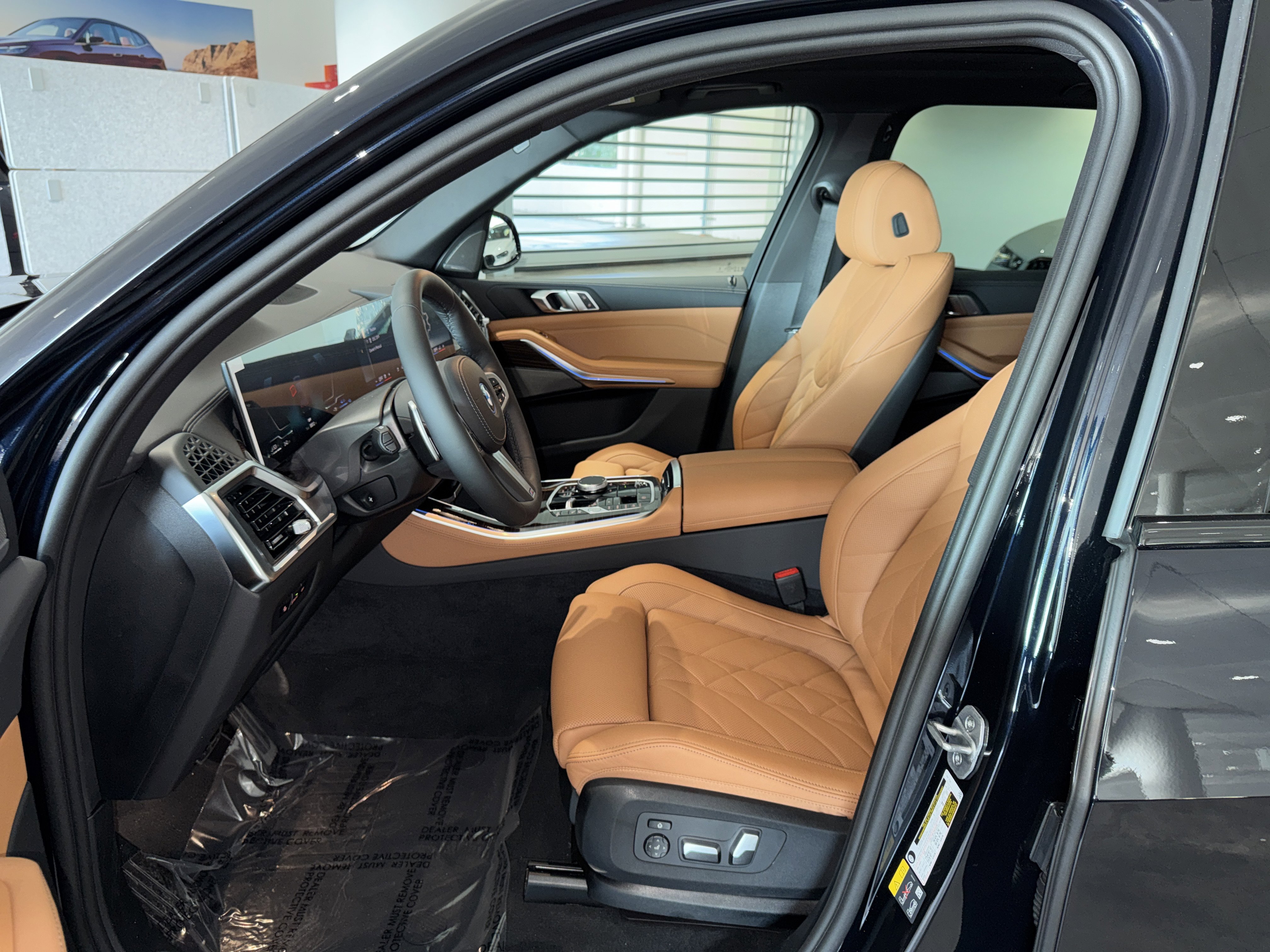 New 2026 BMW X5 xDrive50e w/ M Sport Package image 14