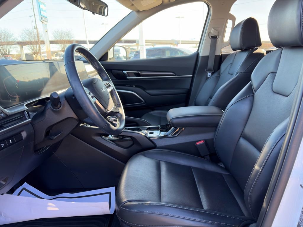 Used 2024 Kia Telluride S image 14