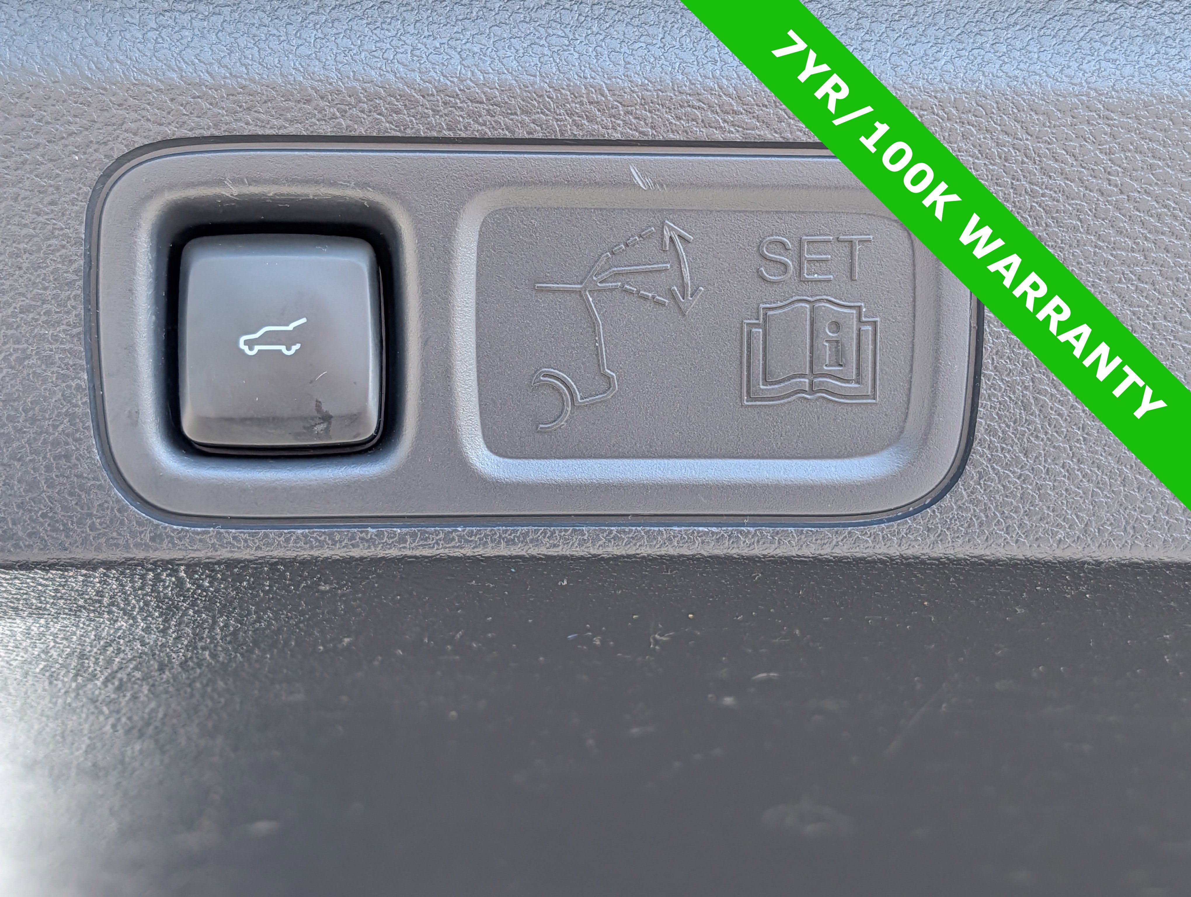 Certified 2022 Ford Expedition Max XLT image 14