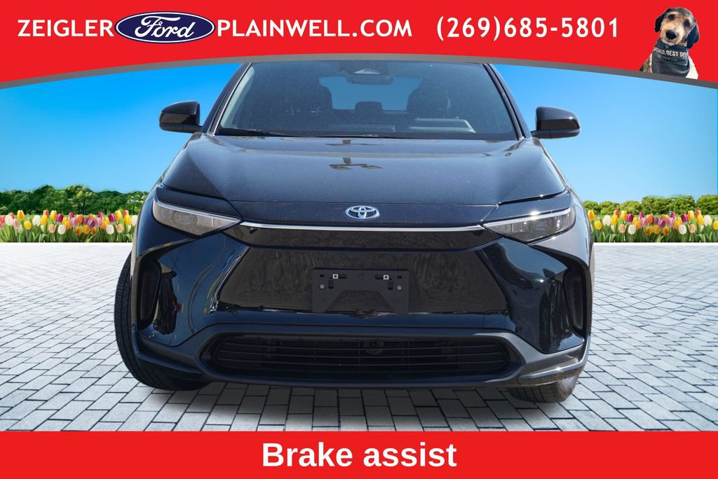 Used 2024 Toyota bZ4X FWD image 8