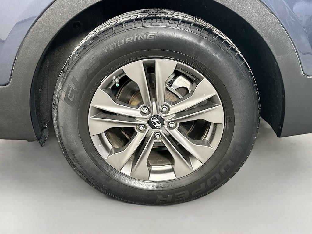 Used 2013 Hyundai Santa Fe Sport w/ Popular Equipment Pkg FWD image 29