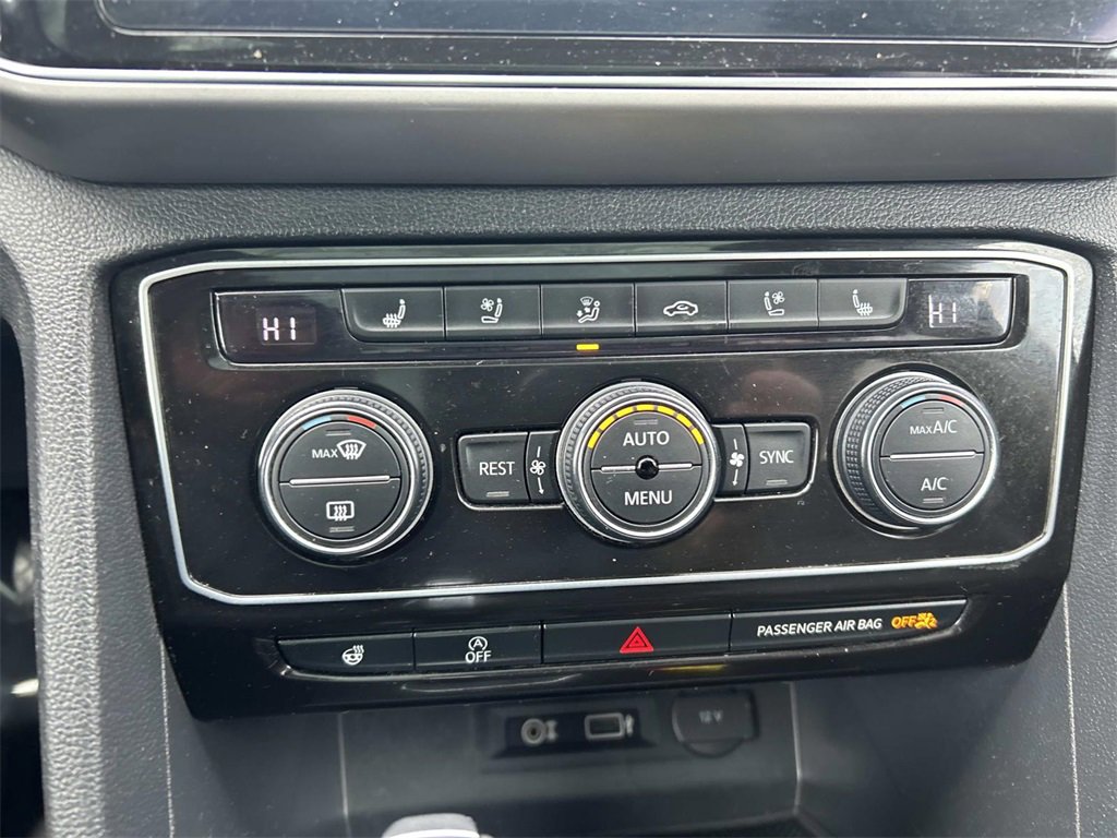 Used 2019 Volkswagen Atlas SEL Premium image 33