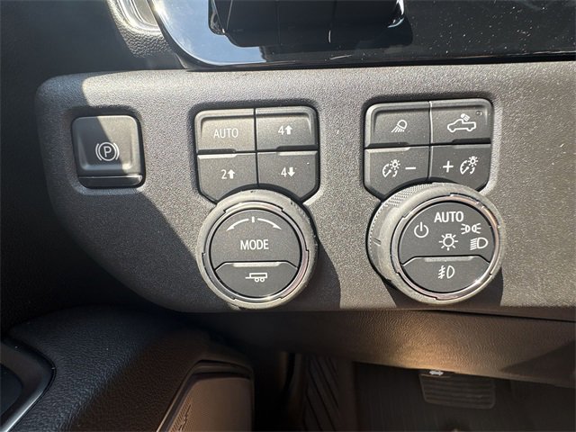 New 2026 Chevrolet Silverado 1500 High Country w/ Technology Package image 18