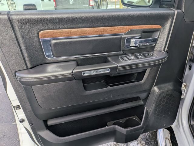 Used 2017 RAM 1500 Laramie AWD/4WD image 13