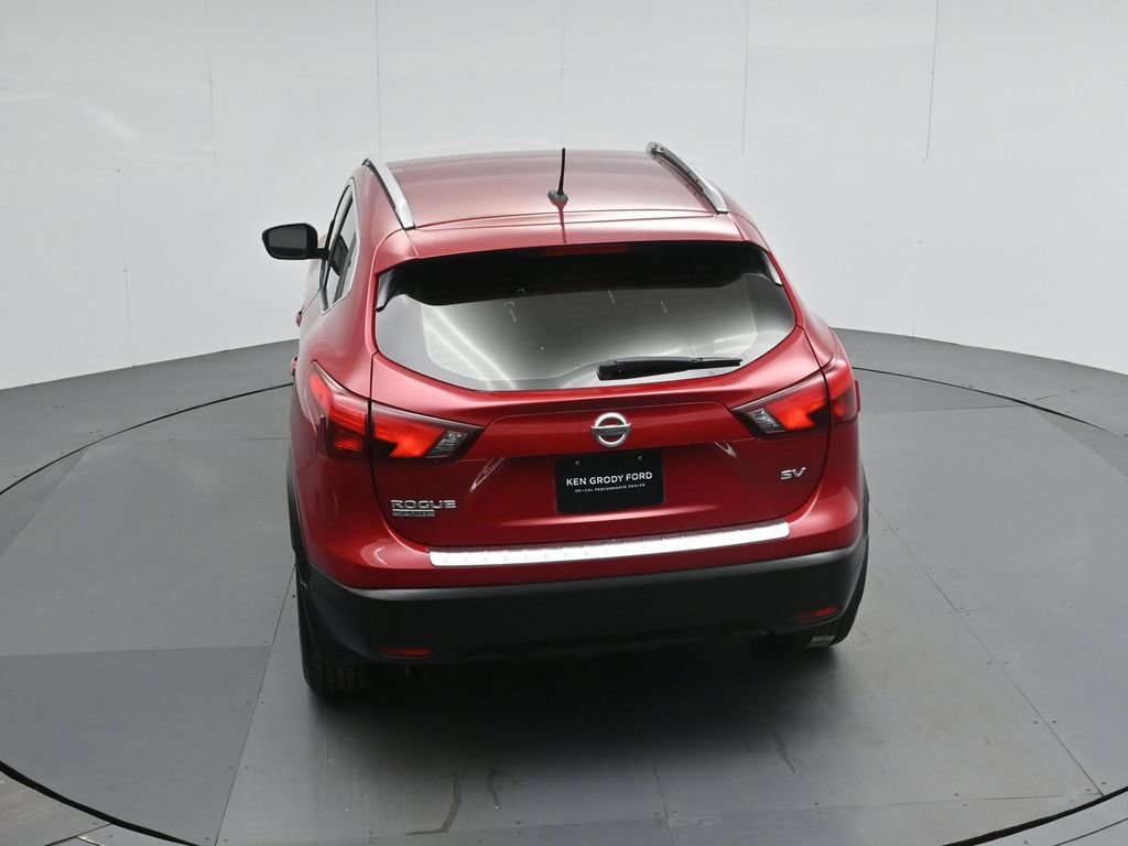 Used 2018 Nissan Rogue Sport SV image 40