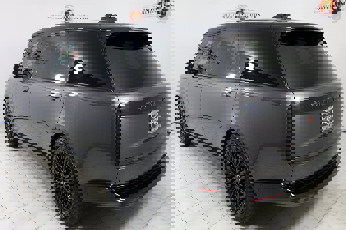 Used 2022 Land Rover Range Rover Long Wheelbase First Edition image 4