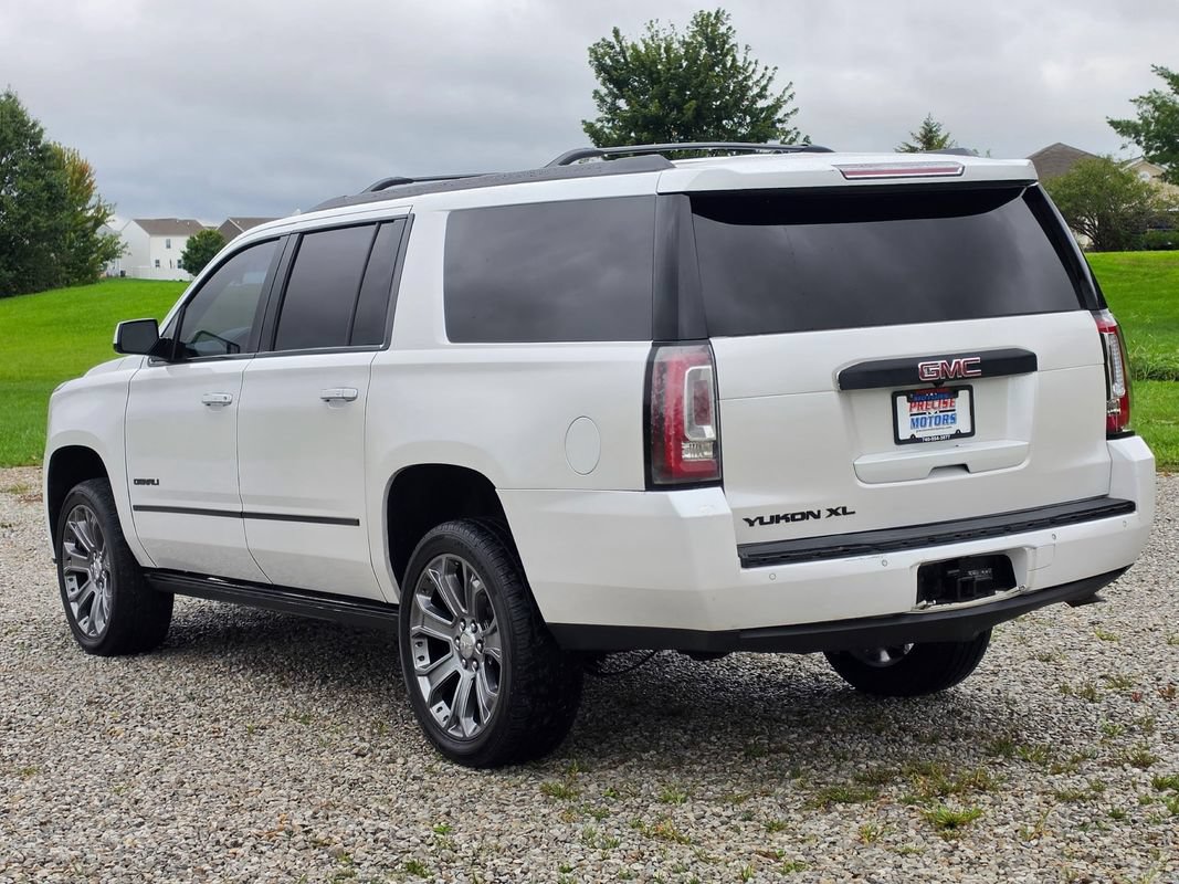 Used 2016 GMC Yukon XL Denali w/ Open Road Package AWD/4WD image 8